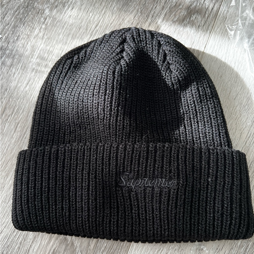 Supreme Loose Gauge Beanie